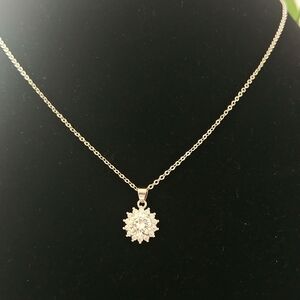 Moissanite 1.0 Ct Snowflake Pendant Necklace